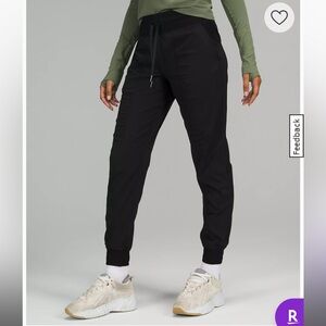 Lululemon Dance Studio Mid-Rise Jogger
Full Length